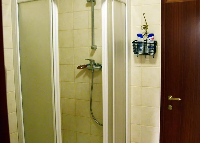 Rainbow San Marco 540 דירה